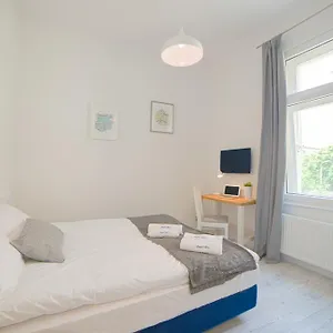https://sopot-point.sopothotels.com